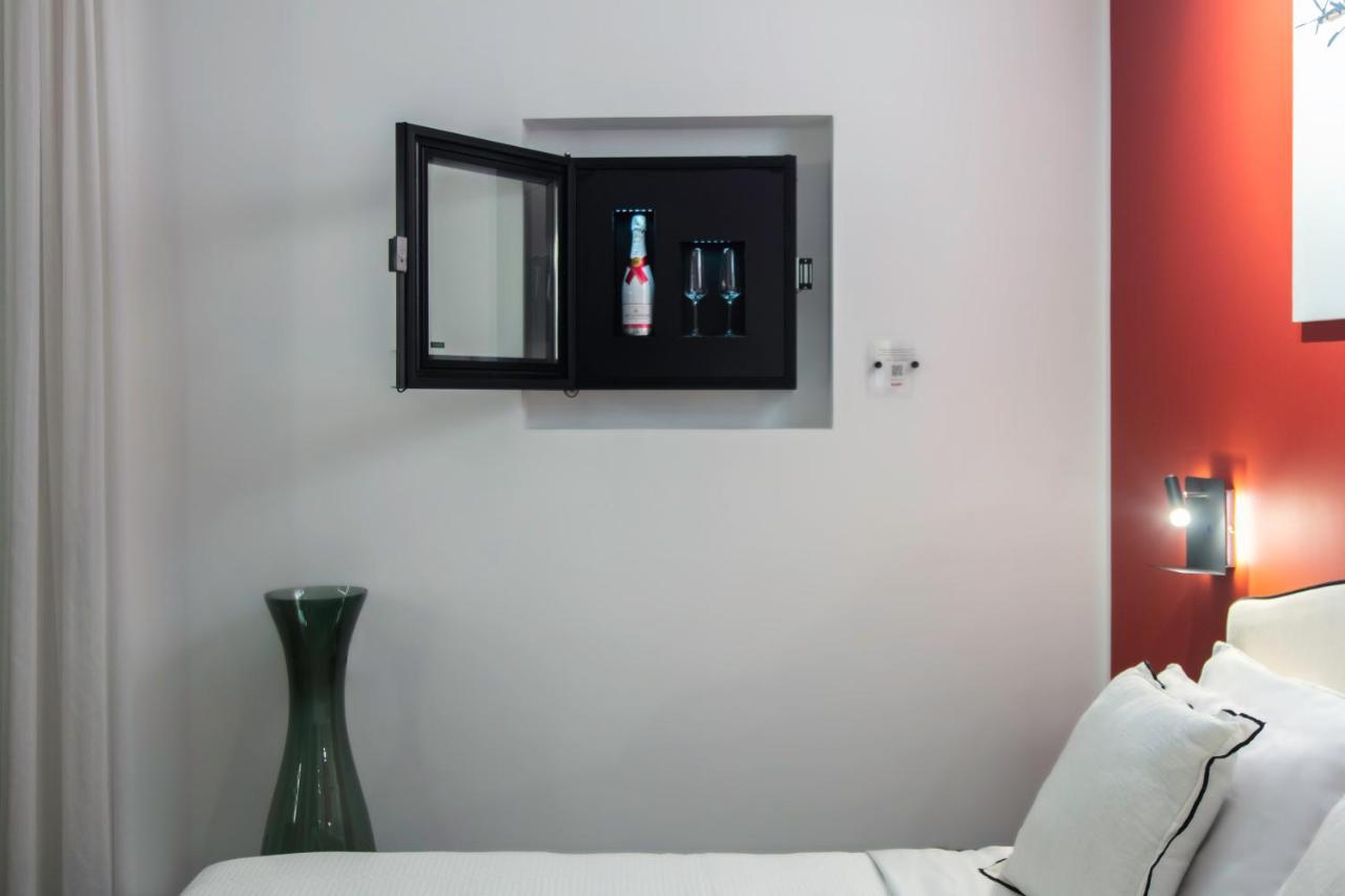 Le Stanze Del Barone Bed and Breakfast Napels Buitenkant foto